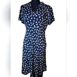 Daisies in Navy Express Floral Collared Button Up Mid Length Dress- Size 5/6